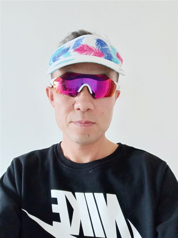 在路上的第一张照片--成都相亲服务中心