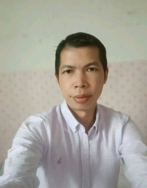 爱上调教的第一张照片--成都相亲服务中心