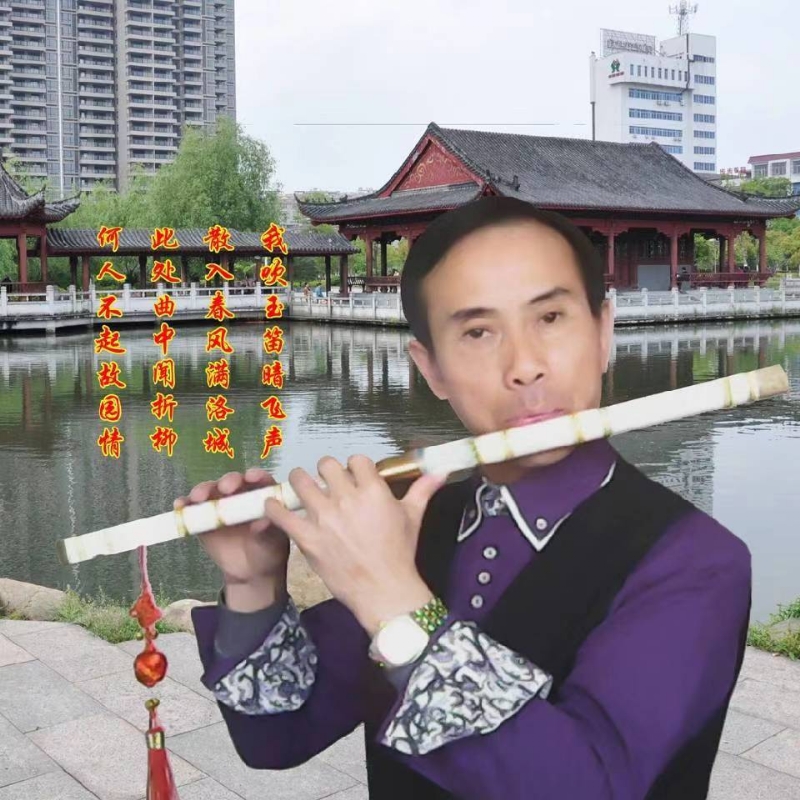 红尘之中遇见你的第一张照片--成都相亲服务中心