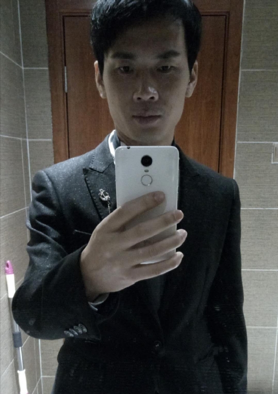 程先生的第一张照片--成都相亲服务中心