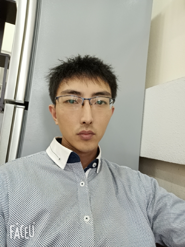 阳光大男孩的第二张照片--成都相亲服务中心