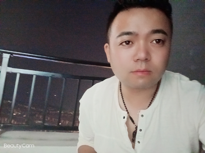 可么嗯哼的第一张照片--成都相亲服务中心