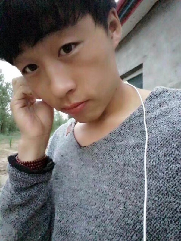 小胡的第一张照片--成都相亲服务中心