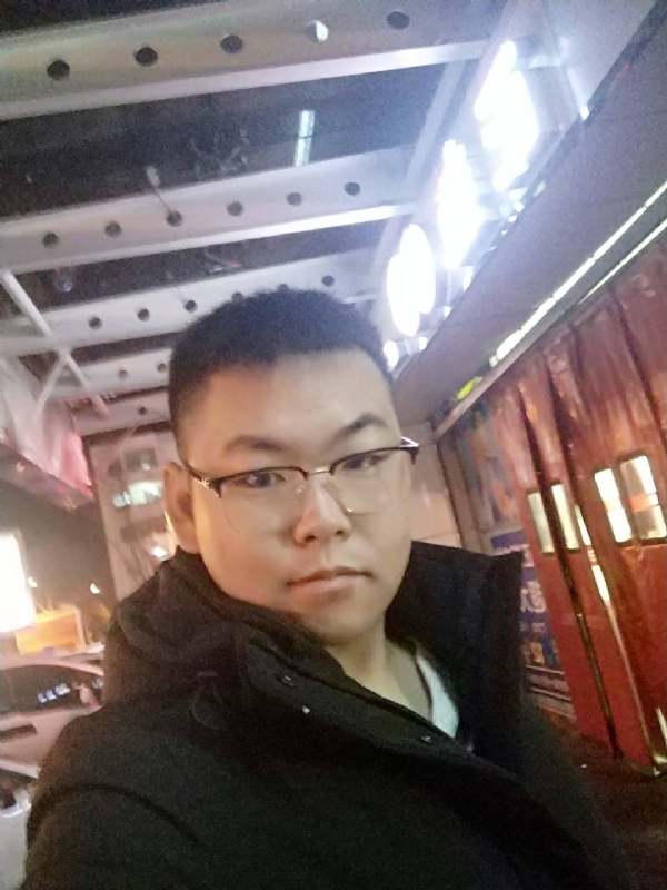 杜跃龙的第一张照片--成都相亲服务中心