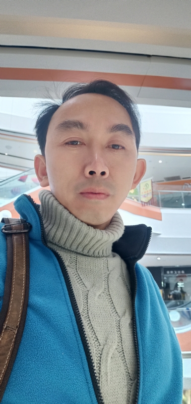 峤哥的第一张照片--成都相亲服务中心