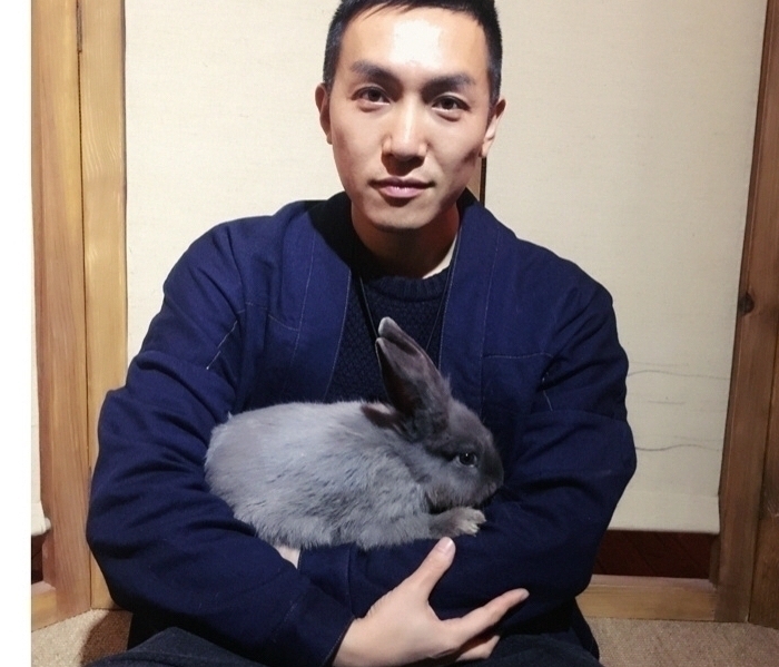 简单人生的第一张照片--成都相亲服务中心