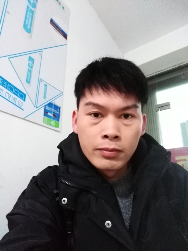 微笑的第一张照片--成都相亲服务中心