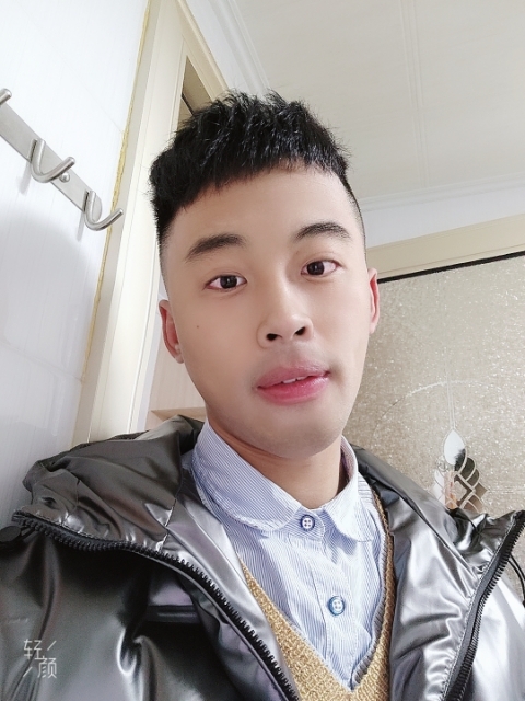 幼稚鬼的第一张照片--成都相亲服务中心