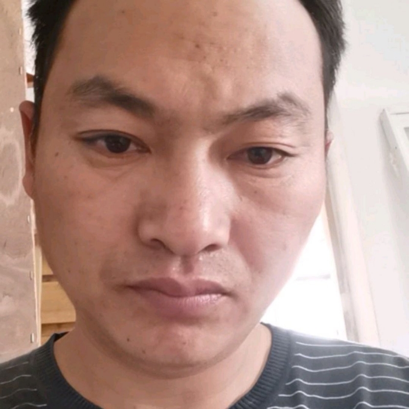黎离的第一张照片--成都相亲服务中心
