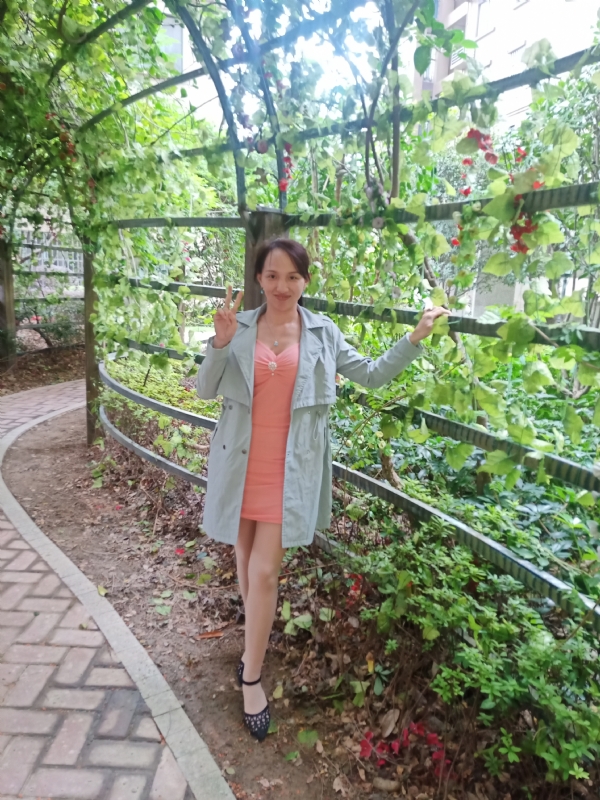 肤浅的第一张照片--成都相亲服务中心