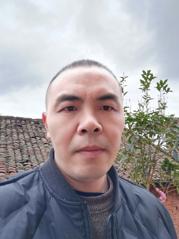 无悔的第一张照片--成都相亲服务中心