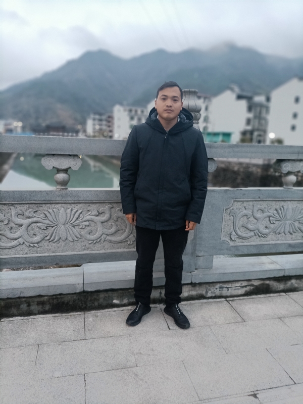 昊林的第一张照片--成都相亲服务中心