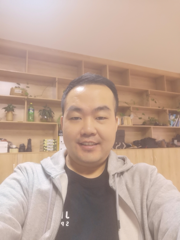 carl的第一张照片--成都相亲服务中心