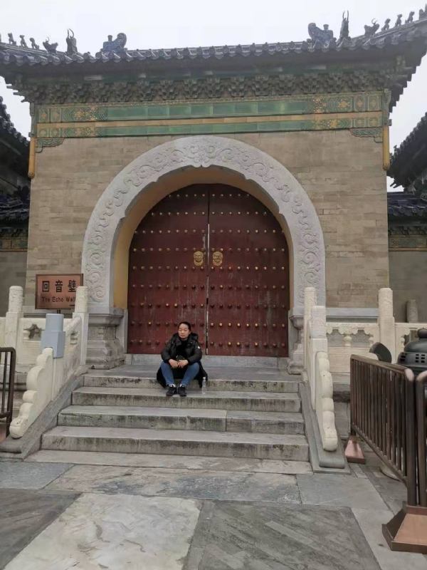 吾笨如牛的第一张照片--成都相亲服务中心