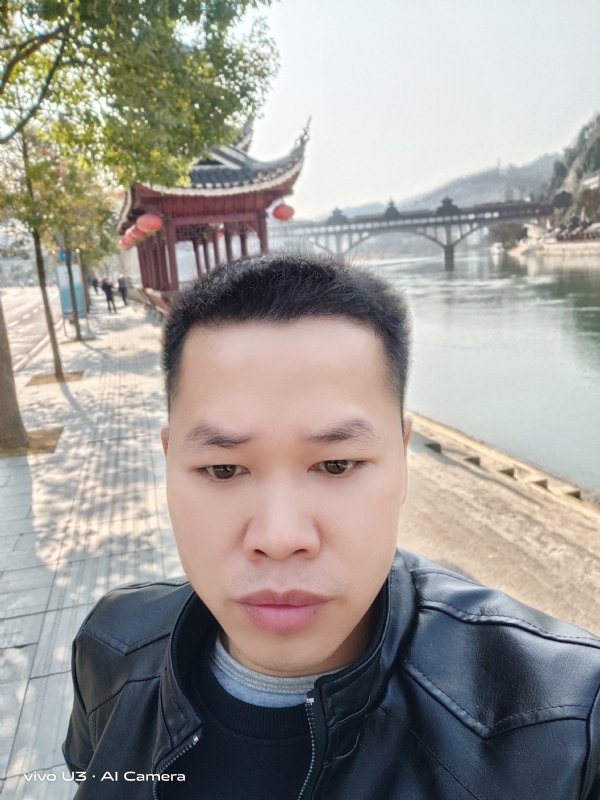 啊锦的第二张照片--成都相亲服务中心