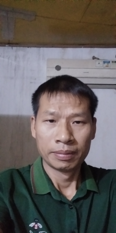 执着跋涉的第三张照片--成都相亲服务中心