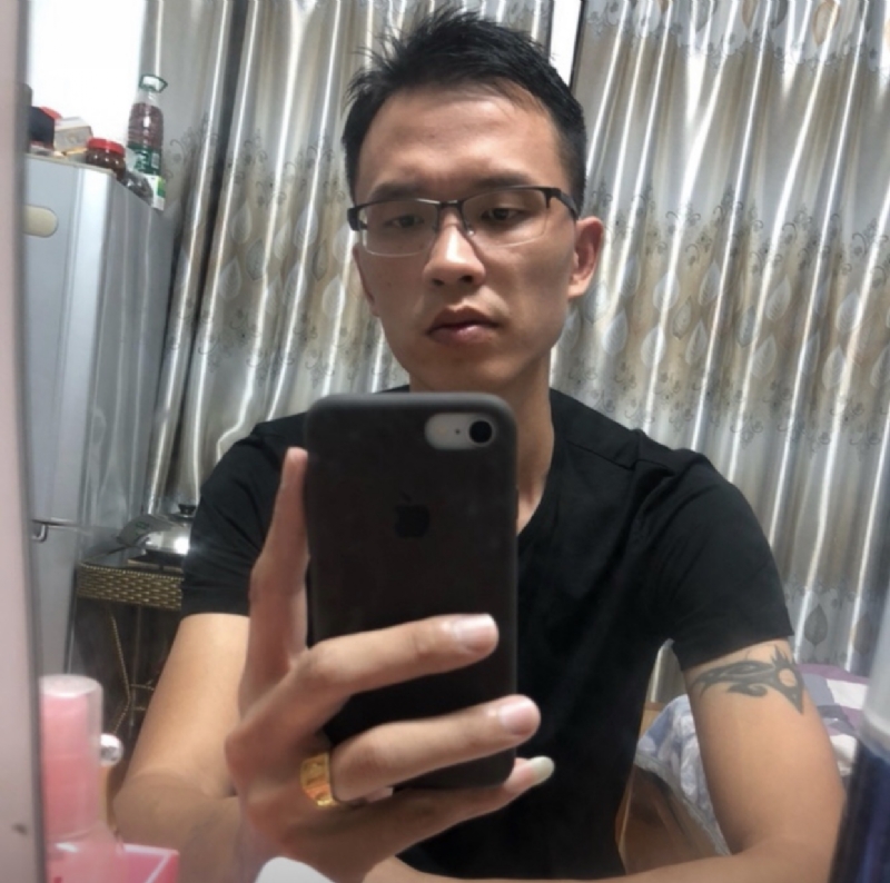 LYH的第二张照片--成都相亲服务中心