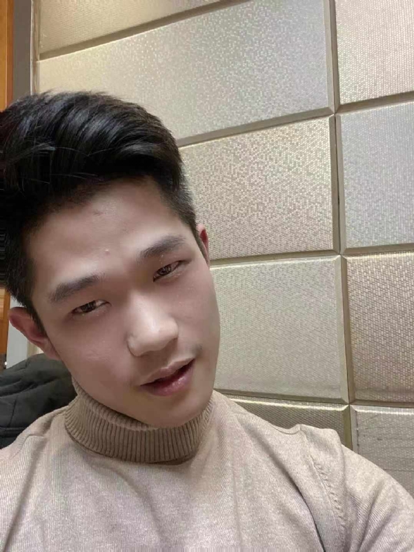 南墙的第一张照片--成都相亲服务中心