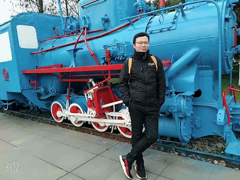 小史的第一张照片--成都相亲服务中心
