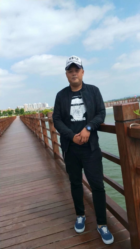 人生如戏的第二张照片--成都相亲服务中心