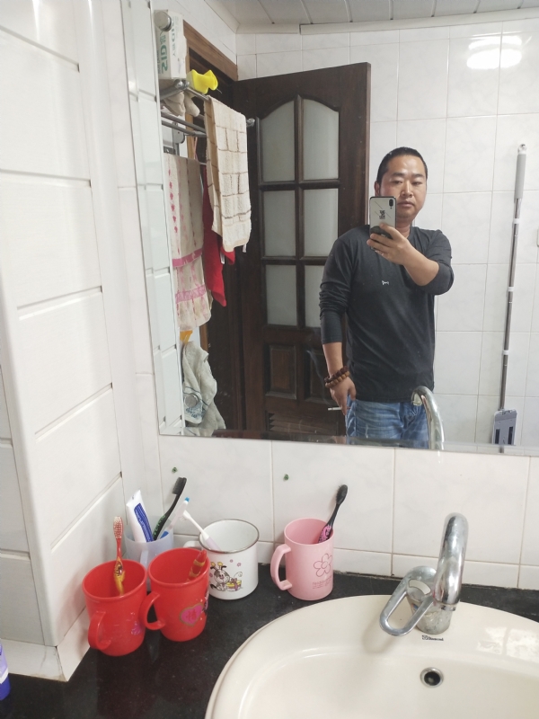 半世人间的第二张照片--成都相亲服务中心