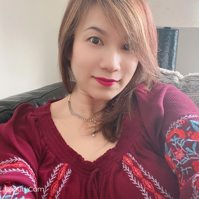 蜜儿的第一张照片--成都相亲服务中心