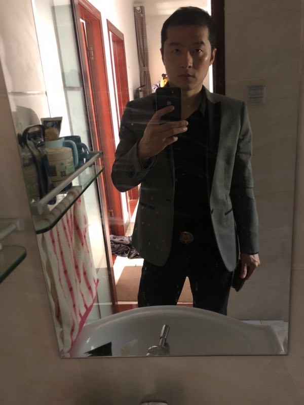 小平哥的第一张照片--成都相亲服务中心
