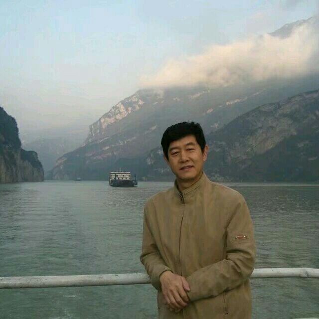 优秀善良1.78的第二张照片--成都相亲服务中心