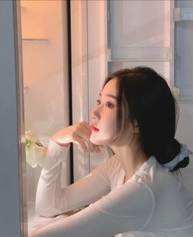風吹過臉頰的第一张照片--成都相亲服务中心