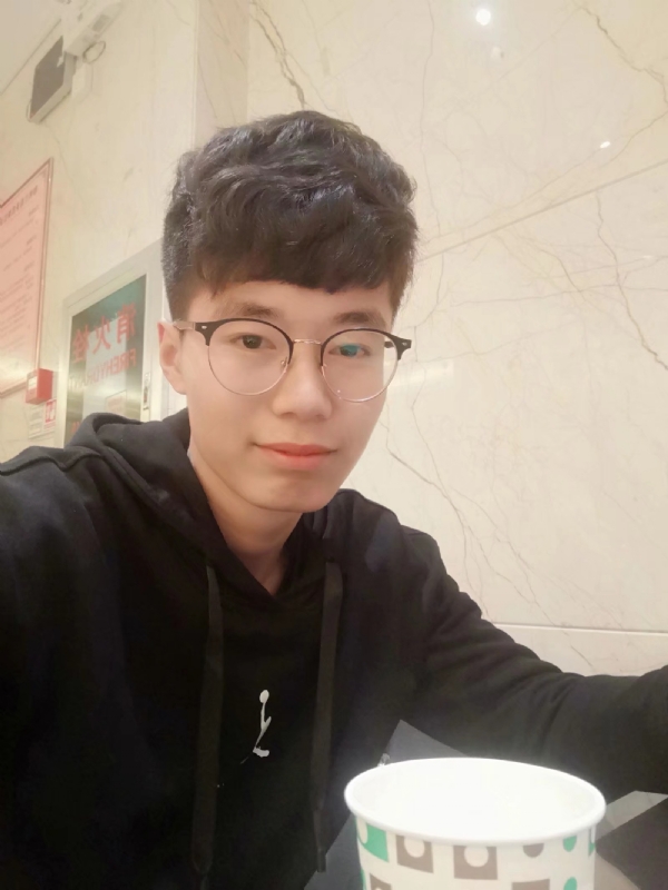 小张的第一张照片--成都相亲服务中心