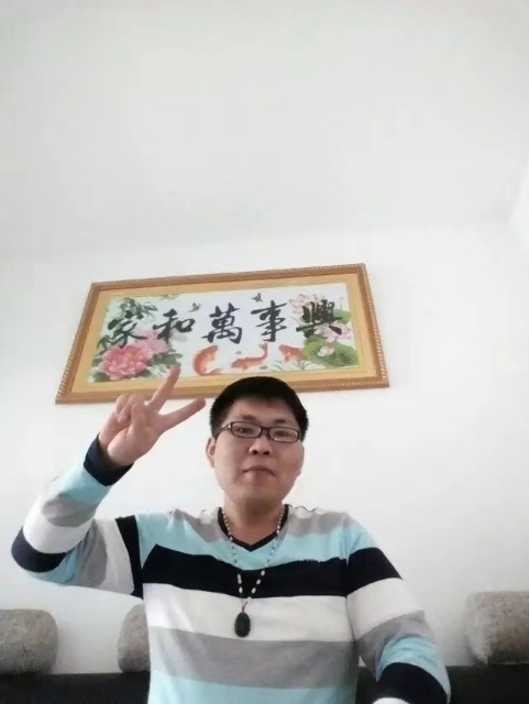 快乐就好的第一张照片--成都相亲服务中心