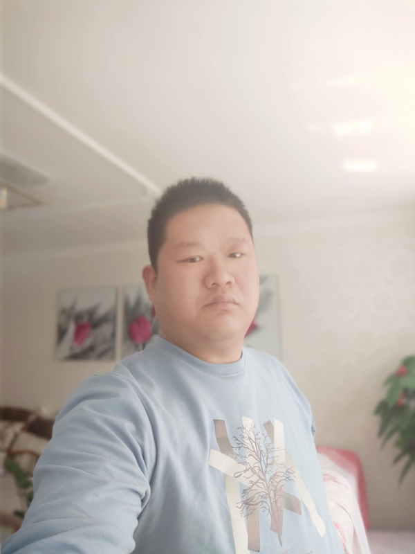 别无选择的第一张照片--成都相亲服务中心
