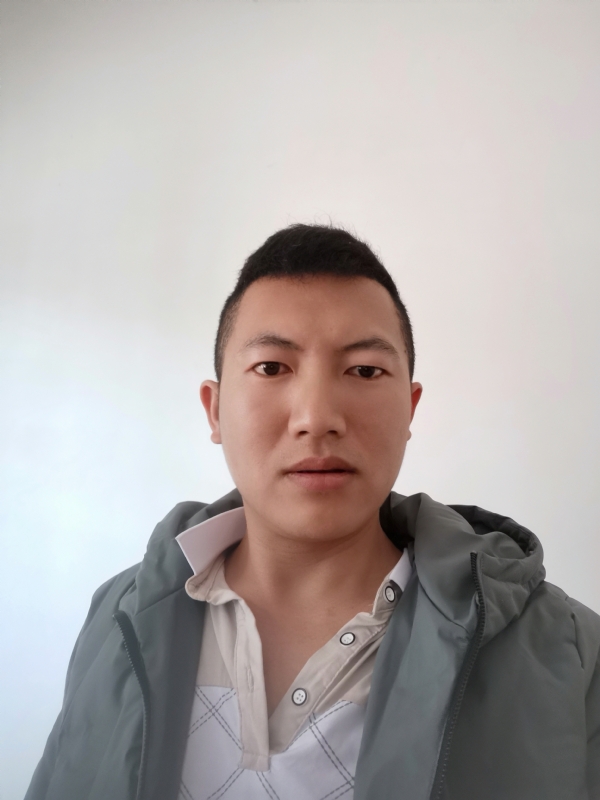 简单的第一张照片--成都相亲服务中心