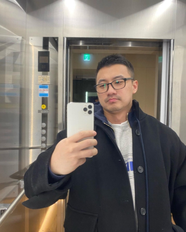 马甲线的第二张照片--成都相亲服务中心