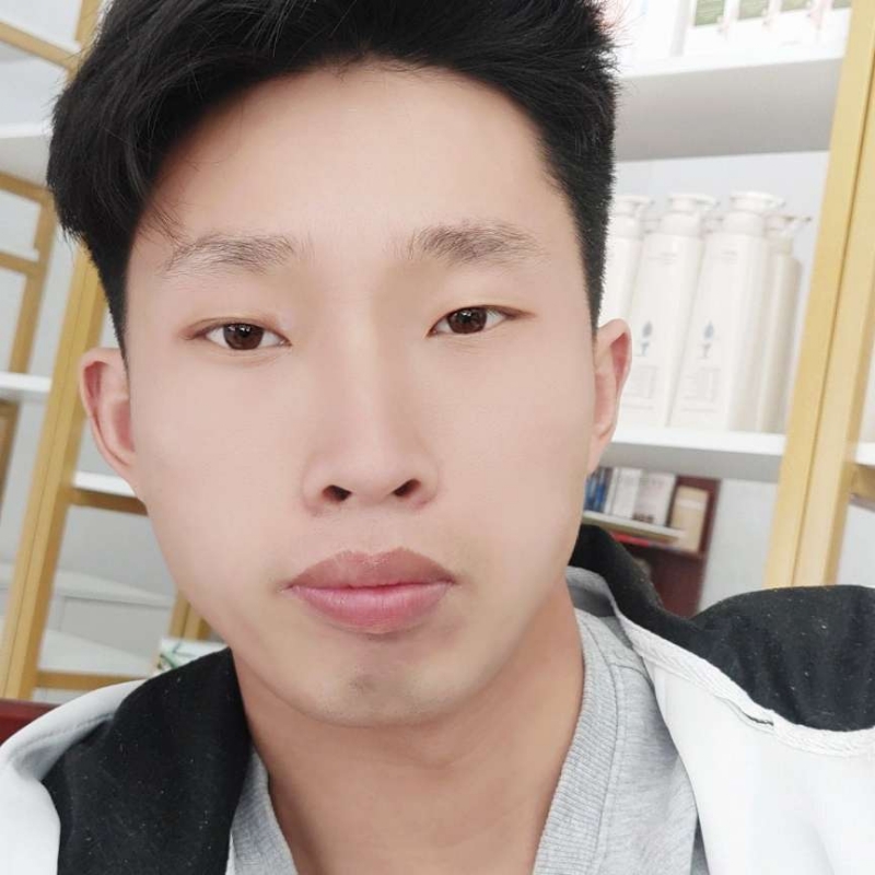 波澜不惊的第一张照片--成都相亲服务中心