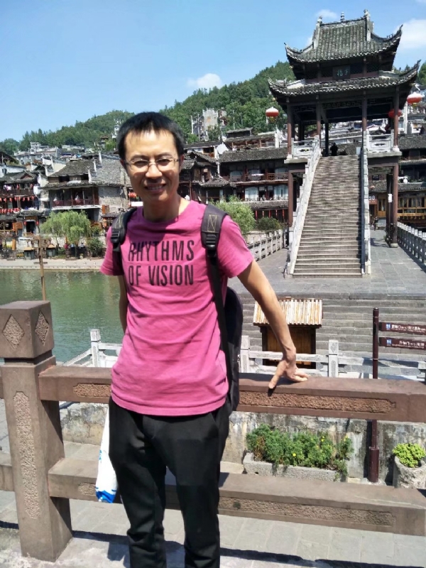 会飞的鱼的第一张照片--成都相亲服务中心