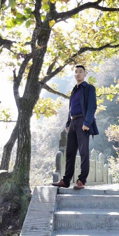 无厘头的第一张照片--成都相亲服务中心