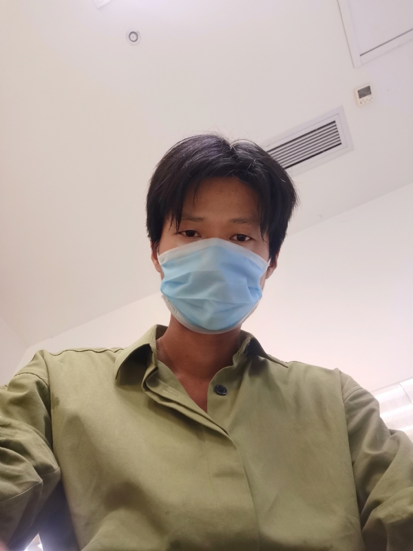 俗人的第一张照片--成都相亲服务中心