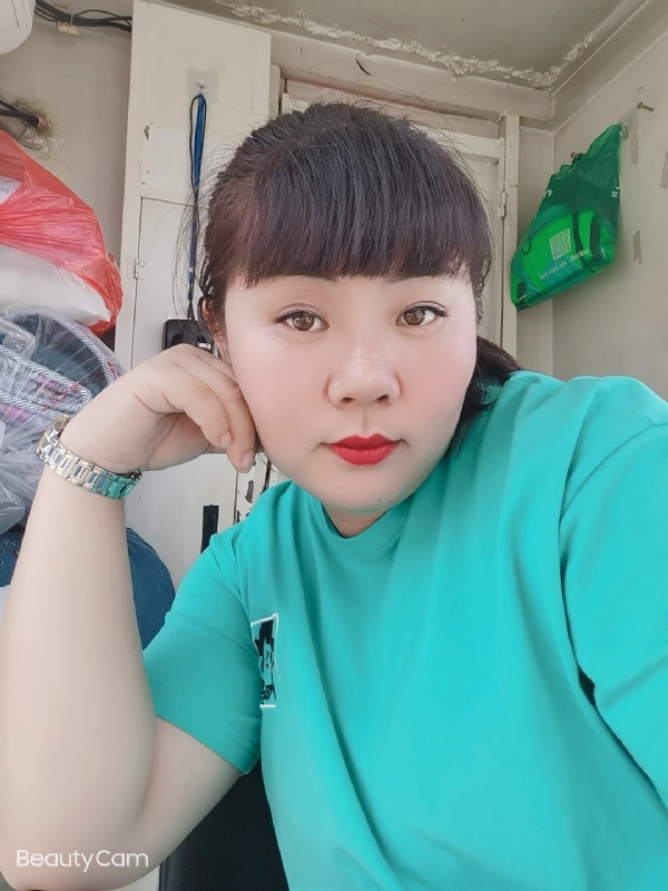小不点的第一张照片--成都相亲服务中心