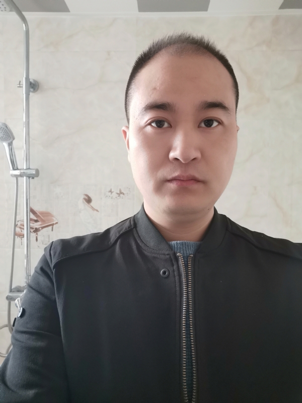 飞翔大海的第一张照片--成都相亲服务中心