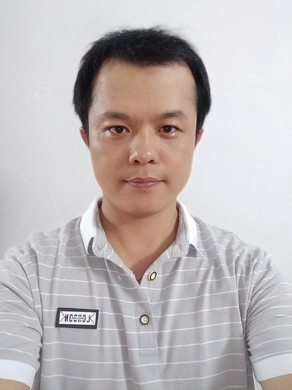 冰河的第二张照片--成都相亲服务中心