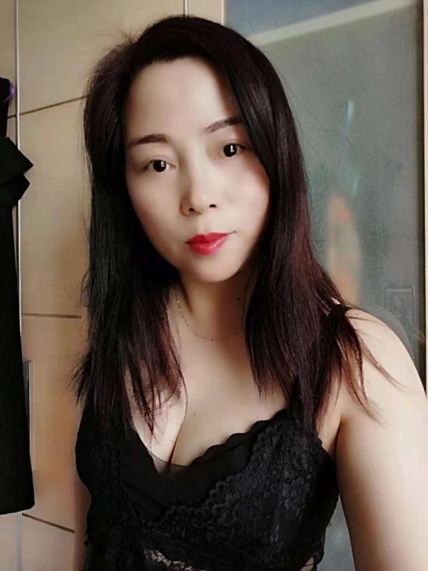 叮叮的第一张照片--成都相亲服务中心