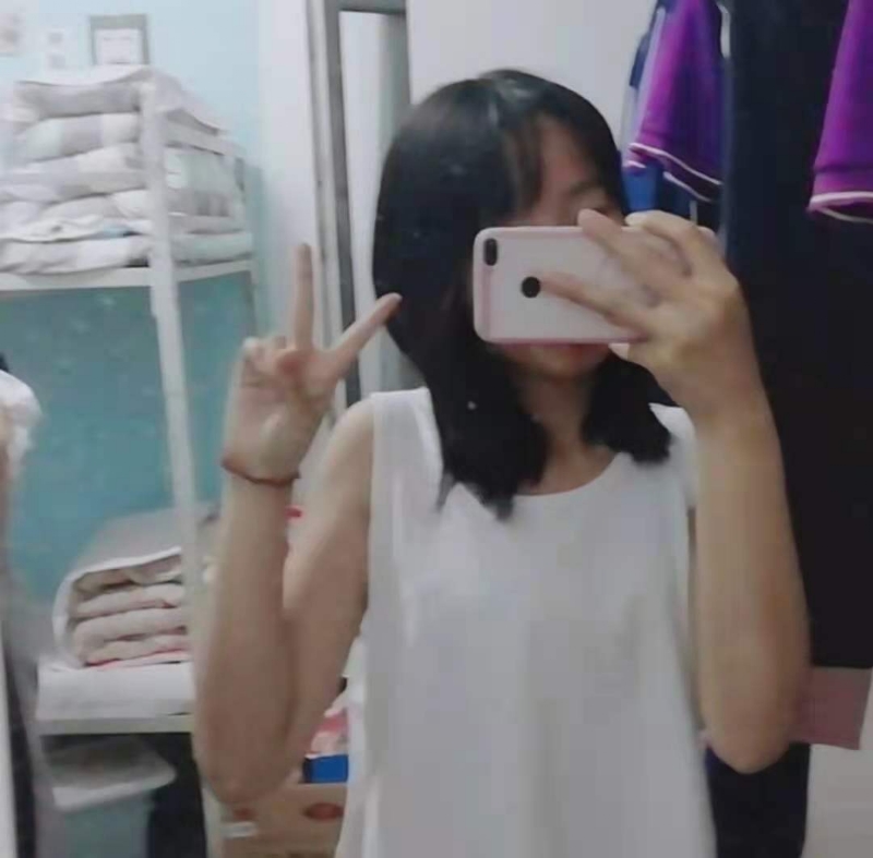 满佳茹的第一张照片--成都相亲服务中心