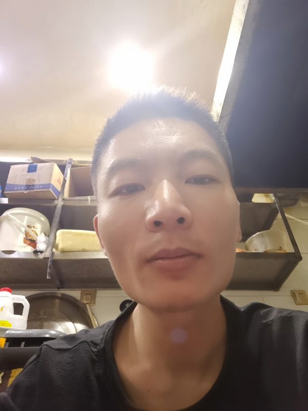 邹先生的第一张照片--成都相亲服务中心