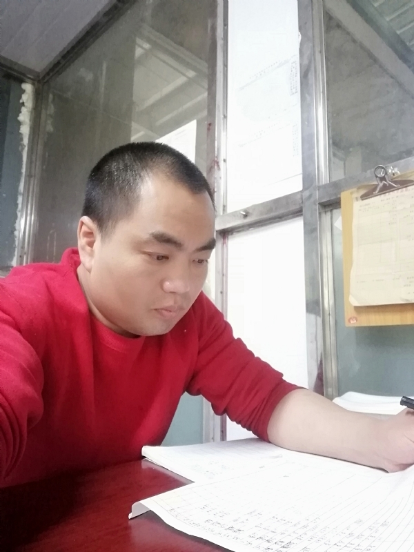 小吴的第一张照片--成都相亲服务中心