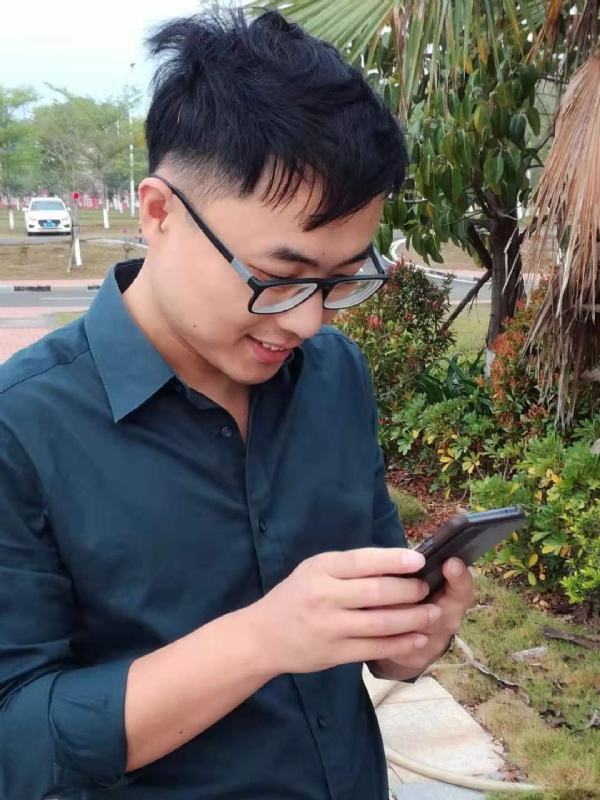 鼠王子的第一张照片--成都相亲服务中心