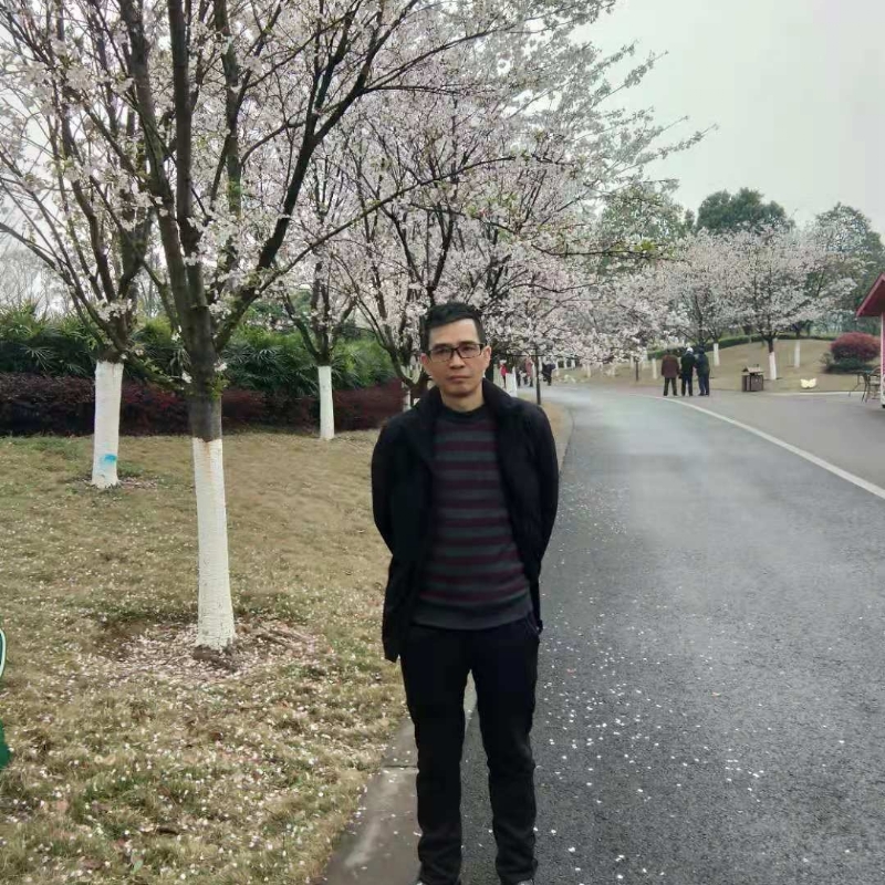 痴心爱人的第一张照片--成都相亲服务中心