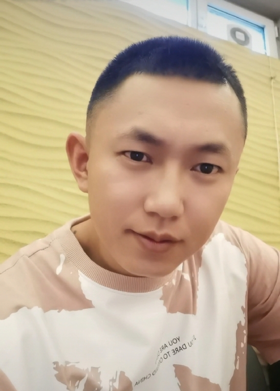爱意随风起的第一张照片--成都相亲服务中心