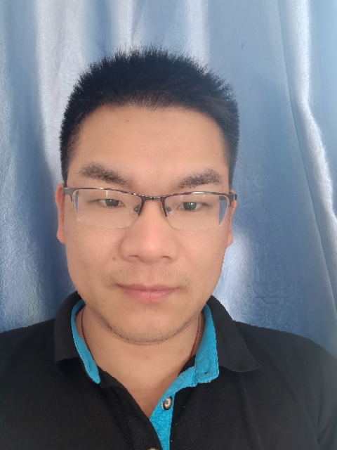 朱先生的第一张照片--成都相亲服务中心