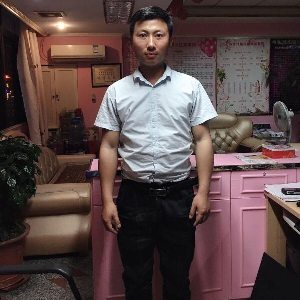 健华的第二张照片--成都相亲服务中心